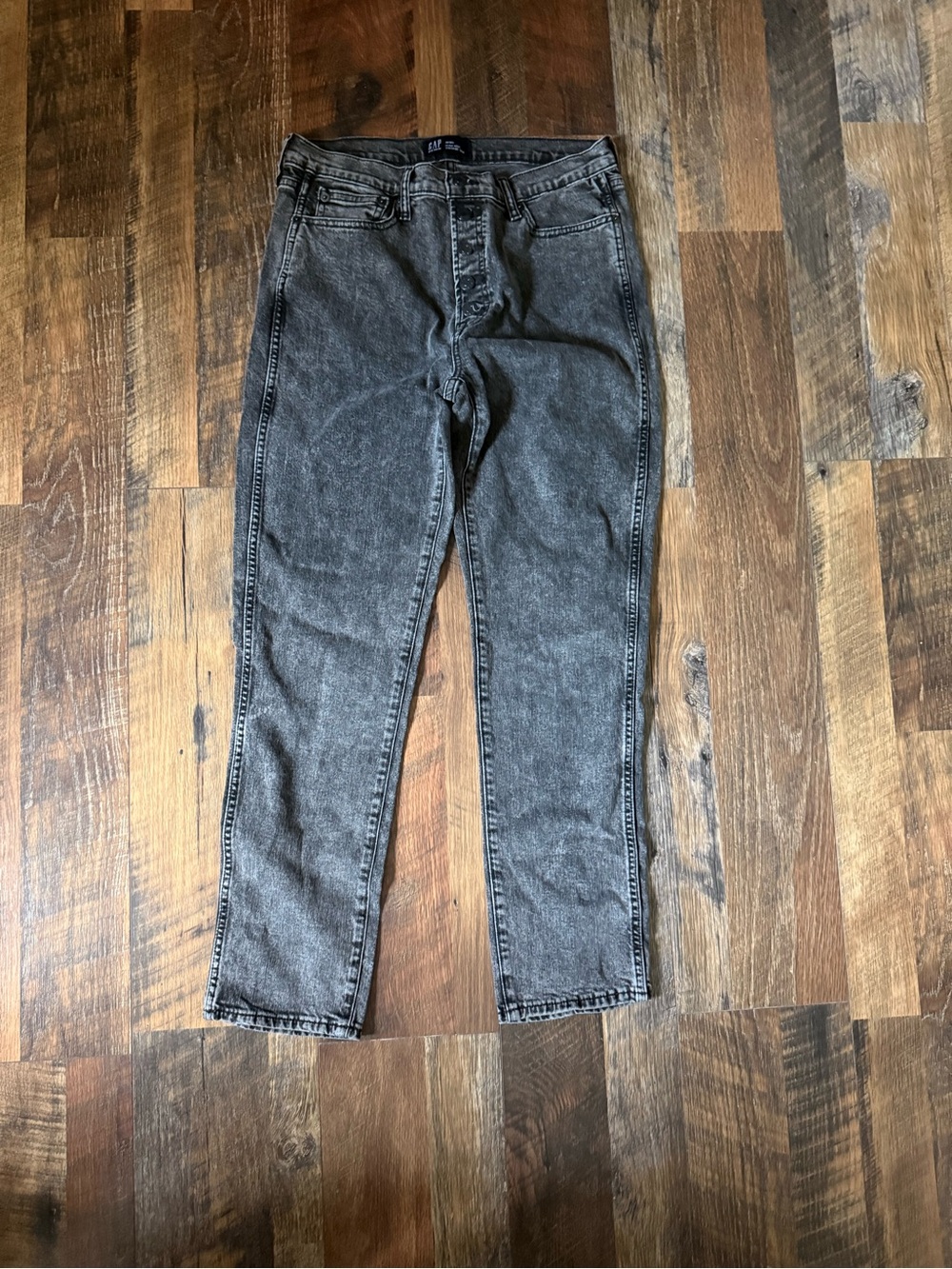 GAP Women's Washed Black Straight Leg Jeans